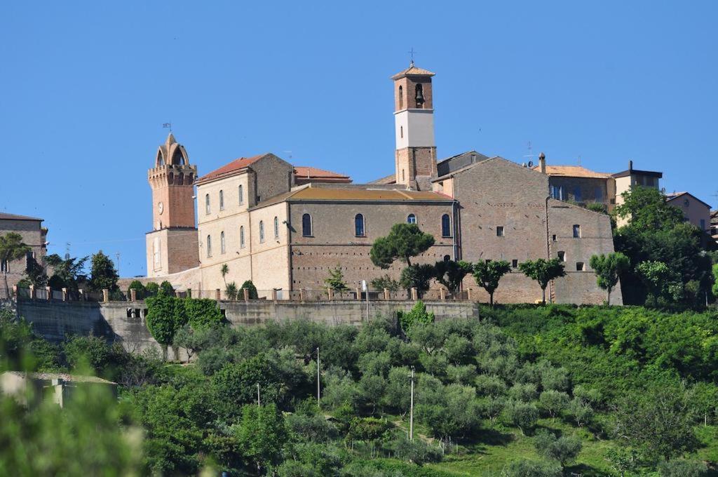 Villa Dei Romanzi Tortoreto Buitenkant foto