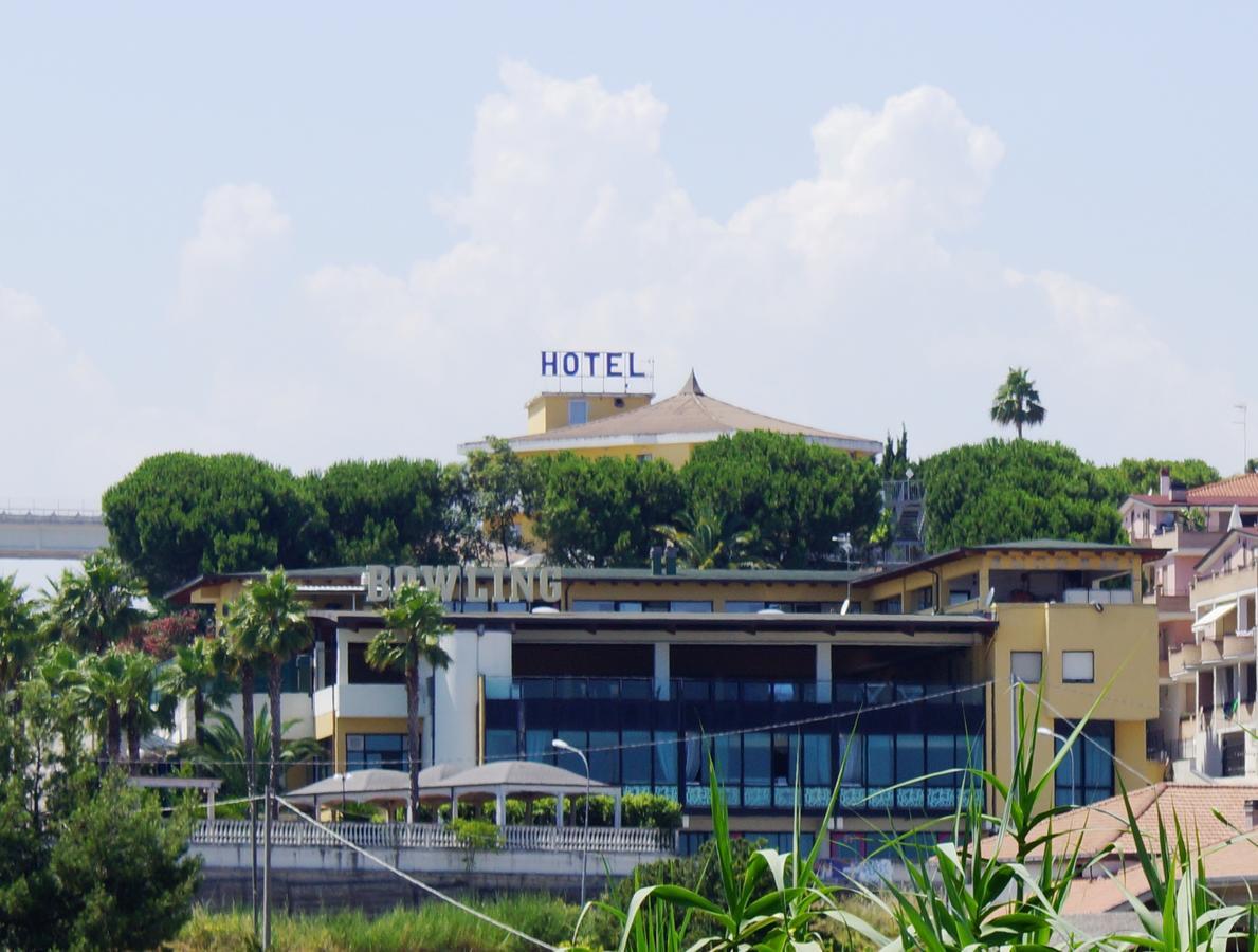 Villa Dei Romanzi Tortoreto Buitenkant foto
